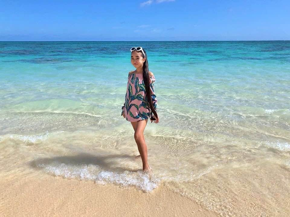 Laraさんのインスタグラム写真 - (LaraInstagram)「. . Lanikai beach is my favorite 🐚 Because it’s small and local🐠 #Hawaii  #February . .  ハワイの #ラニカイビーチ 🐠 #2月」3月15日 21時21分 - fa_la_lara