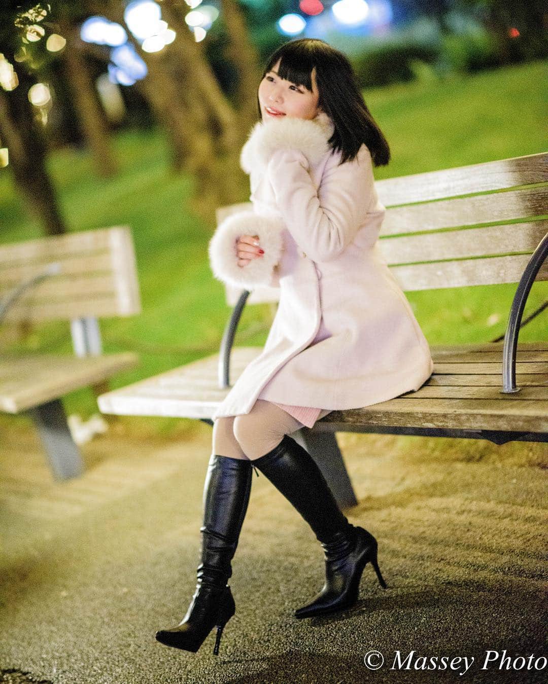 のインスタグラム：「. . . . 東京ミッドタウンで撮った写真です。 モデルは、SAKIちゃんです。 It is a picture taken in Tokyo Midtown. Her name is SAKI. . . #ポートレート #ポートレート女子 #ポートレートモデル #ポートレート撮影 #ポートレート部 #ポートレイト #ポトレ #被写体 #モデル #被写体モデル #写真部 #東京カメラ部 #サロンモデル #美脚 #撮影会モデル #撮影会の女神さま #portrait #excellent_portraits #girlsphoto #cute #lovers_nippon_portrait #portrait_perfection #portraitphotography #japanesegirl #japanesemodel #model #tokyogirl #모델촬영 #인물사진」