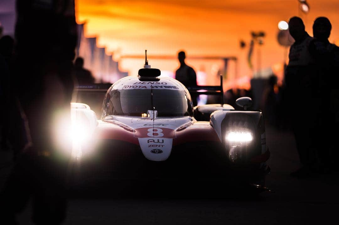 セバスチャン・ブエミさんのインスタグラム写真 - (セバスチャン・ブエミInstagram)「#1000MSebring Pole position here in Sebring! Let’s do this 🚀🔥 you can watch the race directly on the WEC app」3月15日 22時06分 - sebastien_buemi