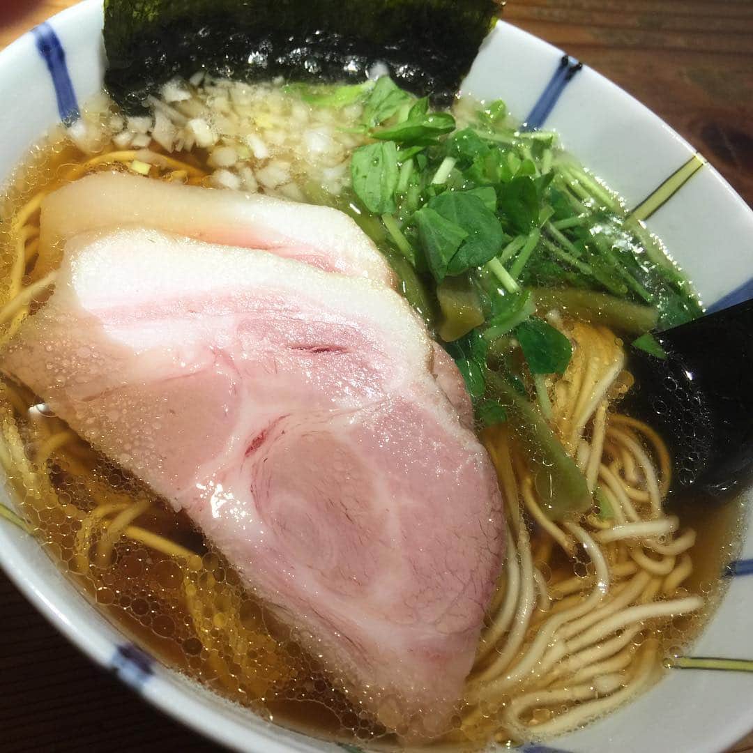 ラリソン彩華のグルメインスタ