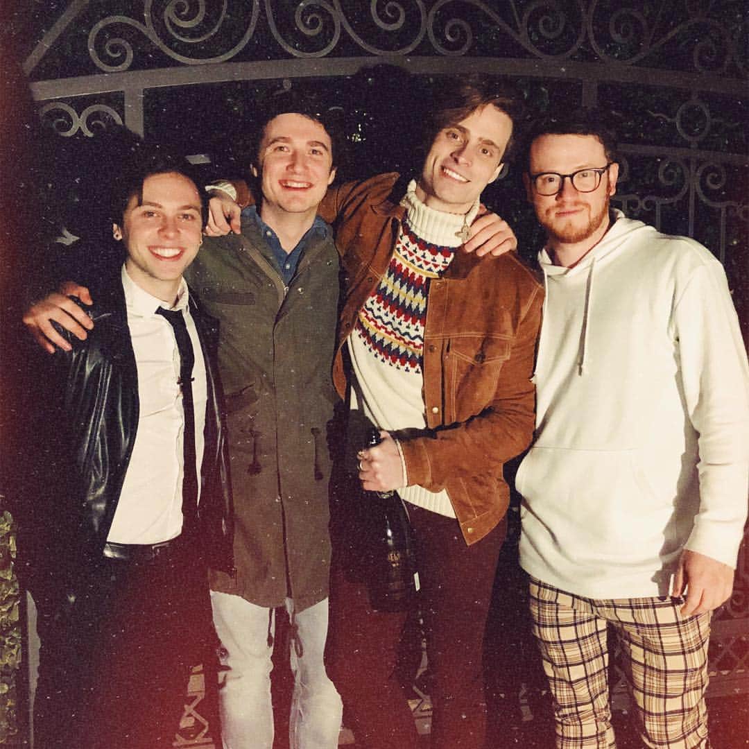 キートン・ストロンバーグのインスタグラム：「Huge congrats to @spencermusic1 on the release of the “NONE of this has been about you” EP! It is such an honor to be part of such an amazing project with these phenomenally talented people! Everyone go listen now! The link is in my bio.  @samfischer @herodelano」