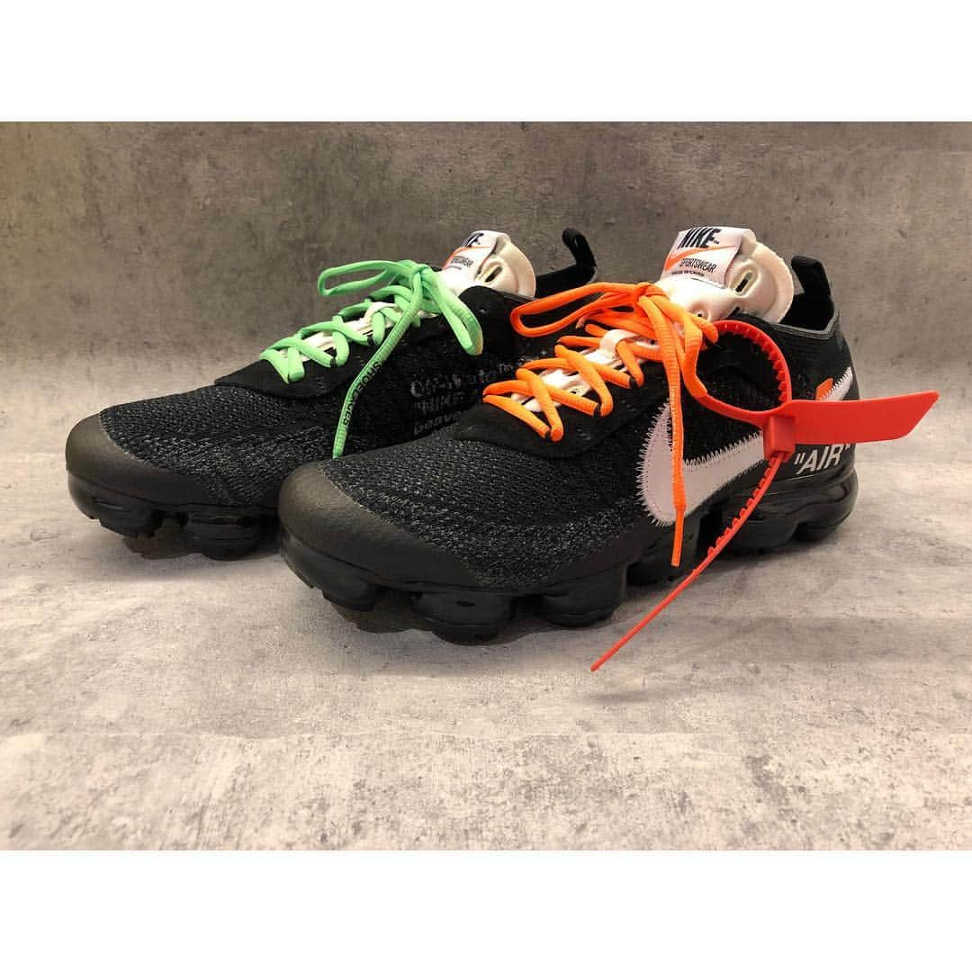 RINKAN渋谷店さんのインスタグラム写真 - (RINKAN渋谷店Instagram)「【New Arrival】 《NIKE×OFF-WHITE》 " AIR VAPORMAX FLYKNIT"  VAPORMAX初期モデル。 ほぼ新品の状態でゴールデンサイズが入荷しました。 是非店頭にてご覧くださいませ！  NIKE×OFF-WHITE size:9.5  1353USD ㅤㅤㅤㅤㅤㅤㅤㅤㅤㅤㅤㅤㅤ  #rinkan #shibuya #rinkanshibuya#nikeoffwhite  RINKAN渋谷店 03-5458-3050」3月15日 14時37分 - rinkan_shibuya