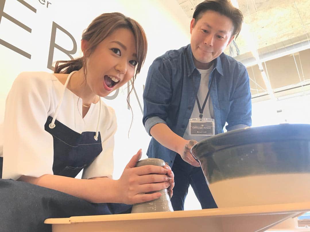 須黒清華のインスタグラム：「今日は久しぶりの「よじごじDays」中継です〜🎶 何を作っているところでしょうかー😄 15:40からの放送、ぜひご覧くださいねっ✨✨ #よじごじdays #中継 久しぶりでちょっとドキドキ（笑）#生放送」