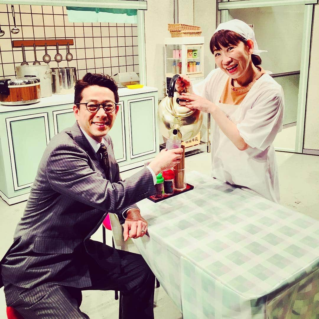 西川忠志さんのインスタグラム写真 - (西川忠志Instagram)「あき恵＆忠志のHAPPY TIME！  お知らせでございます！ 浅香あき恵さんと私・西川忠志は 不定期にツイキャスライブを やらせて頂いております。  この度４ヶ月振りにやらせて頂きます。 ３月１８日月曜日１８時４５分頃からを 予定しております。  お時間ございます方は ご覧頂けます様宜しくお願い申し上げます。  写真は今週のNGK新喜劇のセットの中で！  #あき恵忠志のハッピータイム #ツイキャスライブ  #あき恵忠志のhappytime #ツイキャス #浅香あき恵 #西川忠志 #吉本新喜劇 #よしもと新喜劇  #なんばグランド花月 #ngk  #ありがとうございます #感謝」3月15日 15時51分 - nishikawa_tada