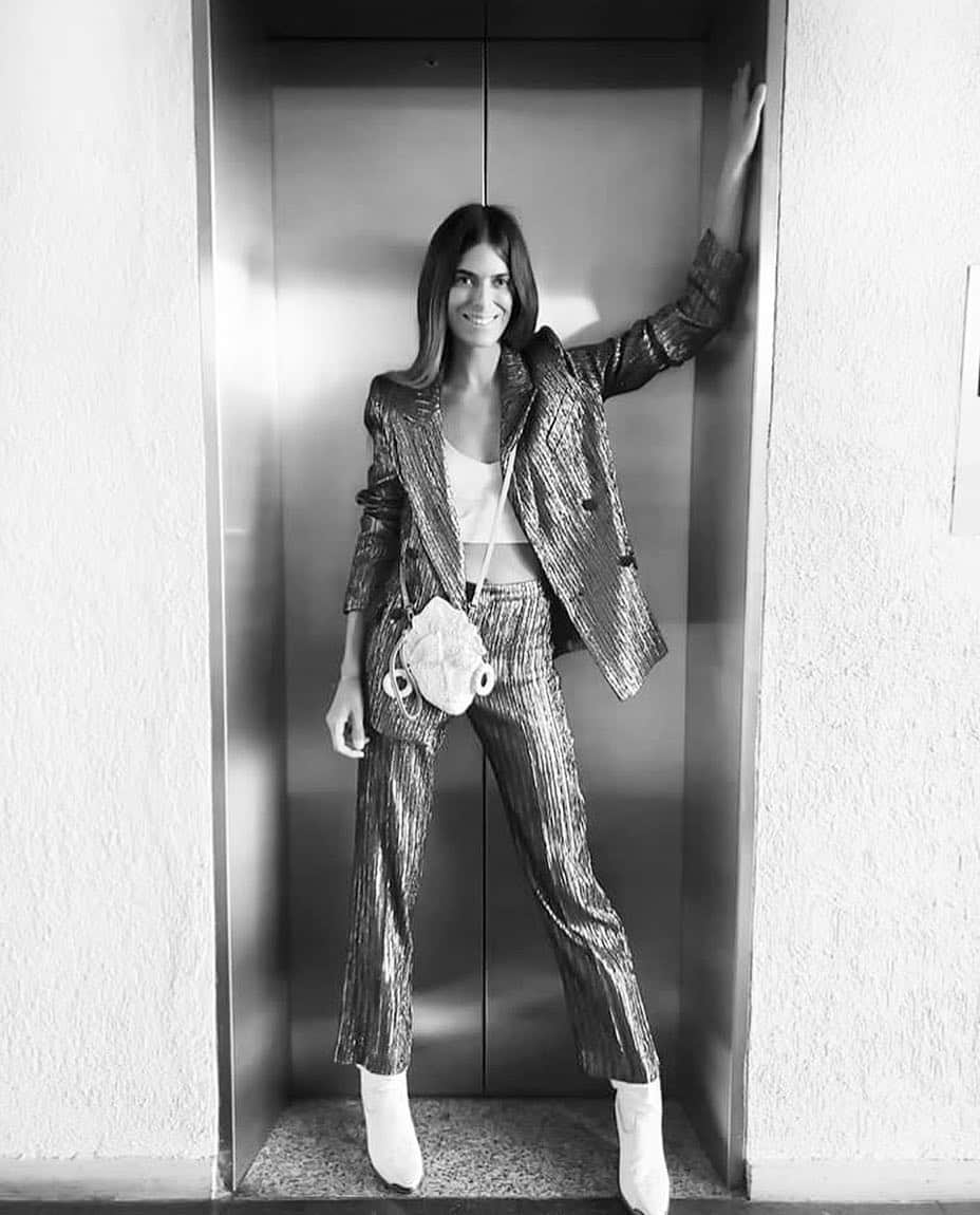 ジャマンピュエッシュのインスタグラム：「@anabonamico wearing Jamin Puech Man Ray bag 💕」