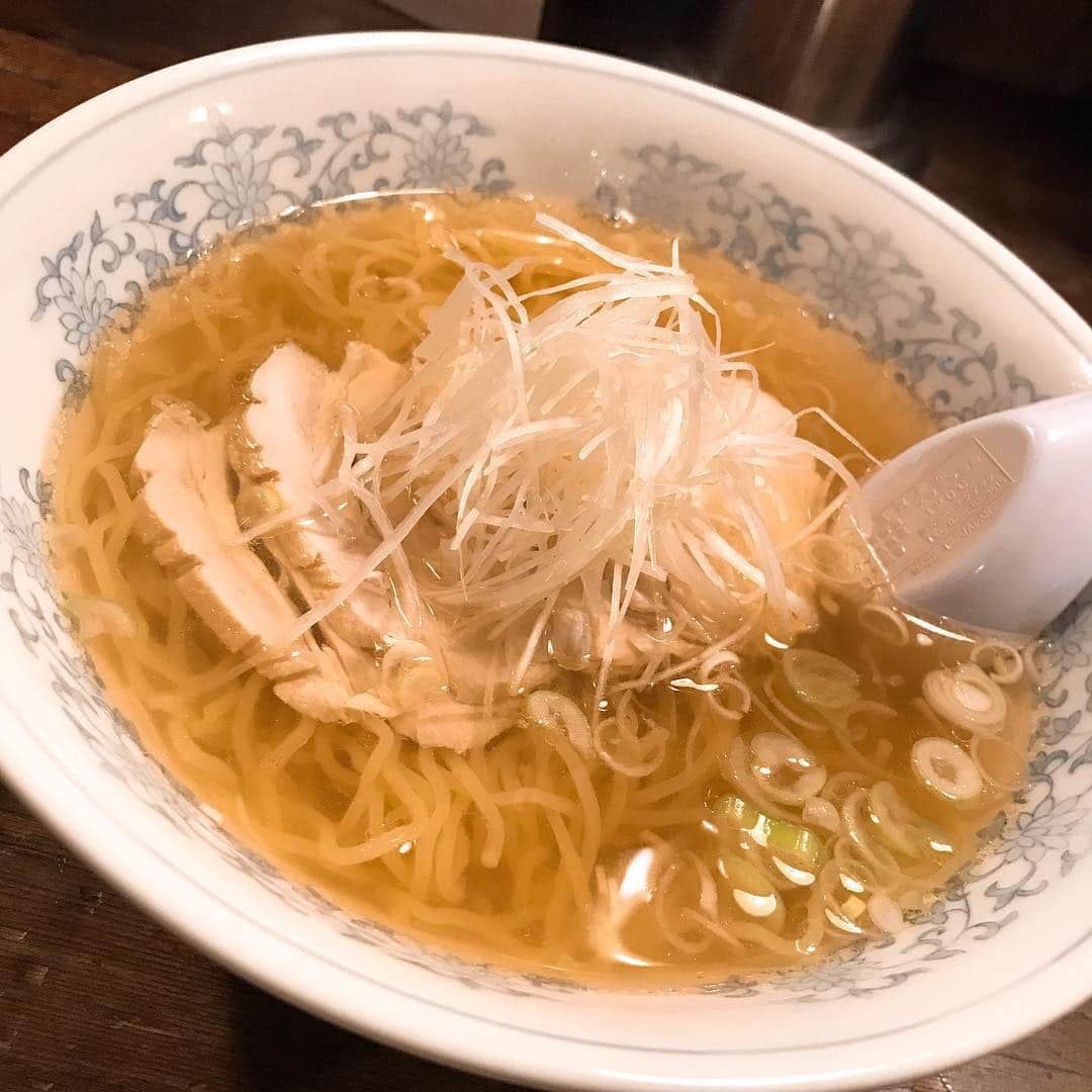 乃下未帆さんのインスタグラム写真 - (乃下未帆Instagram)「#駒沢大学 #屋台屋 #屋台屋本店 #温麺 #とんみん #とりそば #のし食」3月15日 22時48分 - noshita34