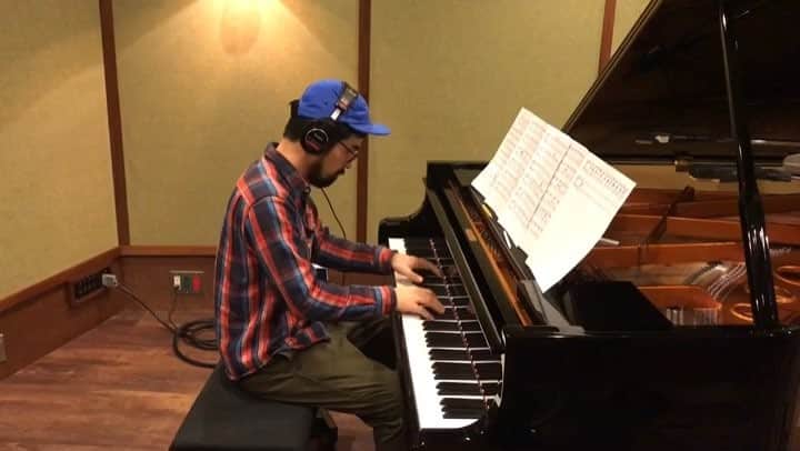 Akeboshiのインスタグラム：「ミニアルバムのレコーディング（2） Recording a Piano and Drums. Day2. #川崎昭 #drums #akirakawasaki  #mouseonthekeys #akeboshi」