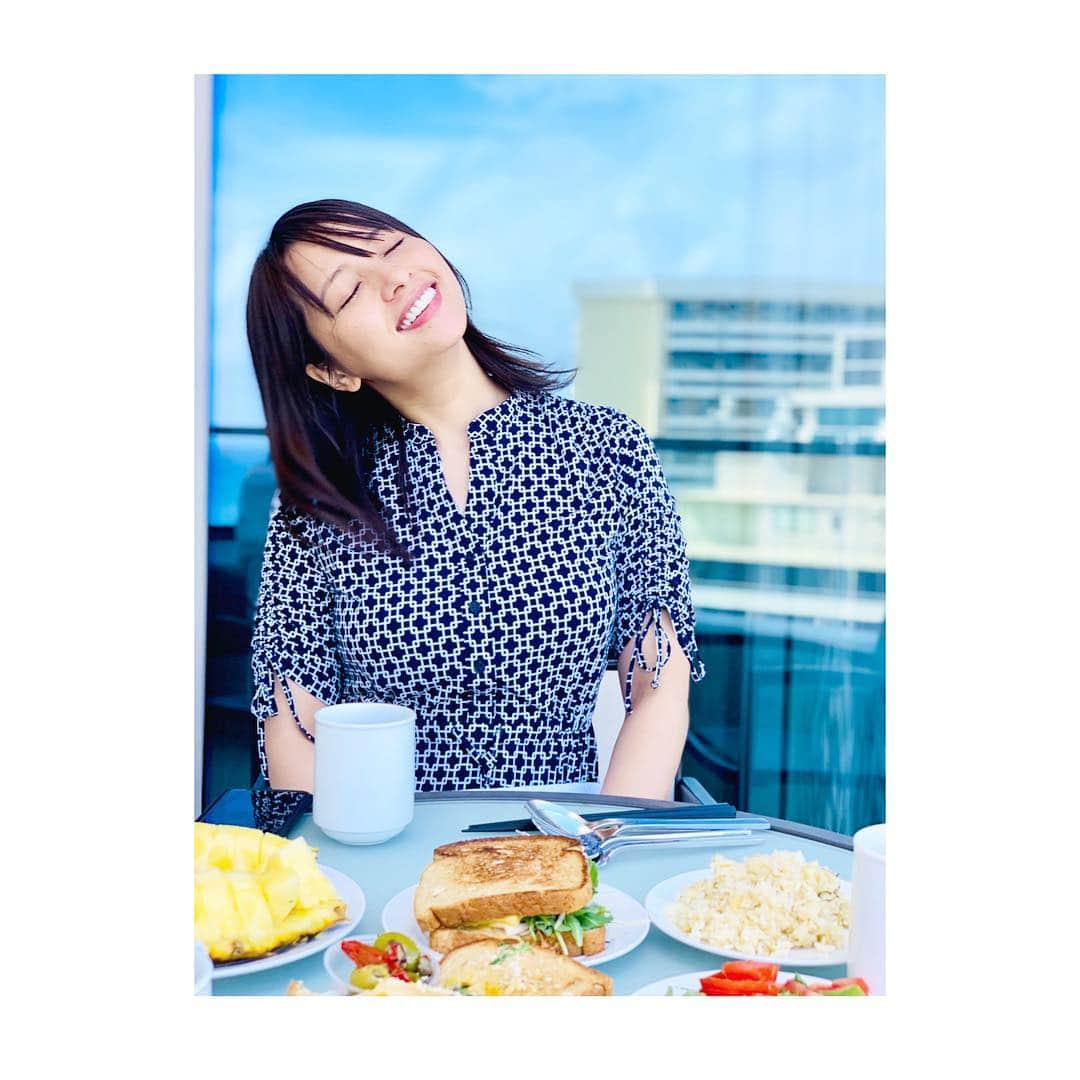 水崎綾女さんのインスタグラム写真 - (水崎綾女Instagram)「いいお天気だったな〜♬ * * * #hawaii #honolulu #trumphotels  #breakfast #plate」3月15日 18時13分 - misakiayame