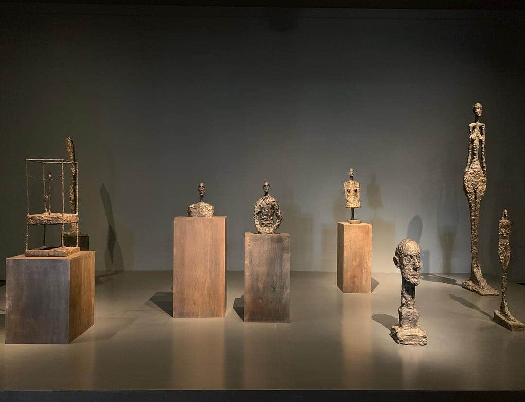 のインスタグラム：「Giacometti joy @lacma」