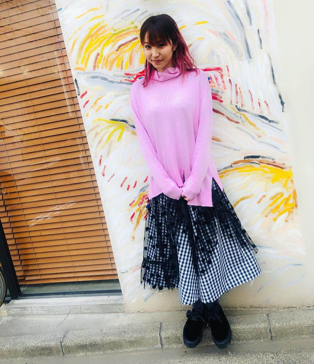 LiSAさんのインスタグラム写真 - (LiSAInstagram)「今日はピンク☻ #LiSA #くばちゃまコーデ #りさふく」3月15日 18時52分 - xlisa_olivex