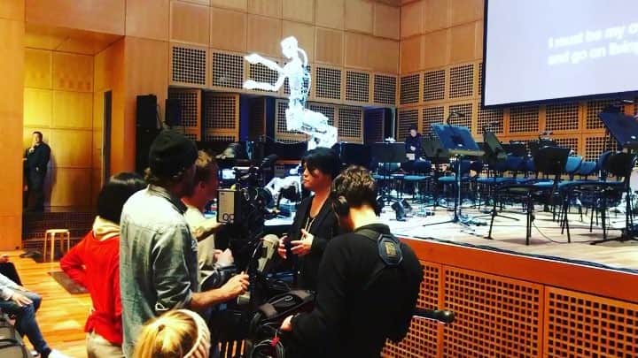 渋谷慶一郎のインスタグラム：「Interviews part2. オルタ3のプログラムと音楽の関係について熱く語ってるところでつ。Talked hard about program for Alrer3..」