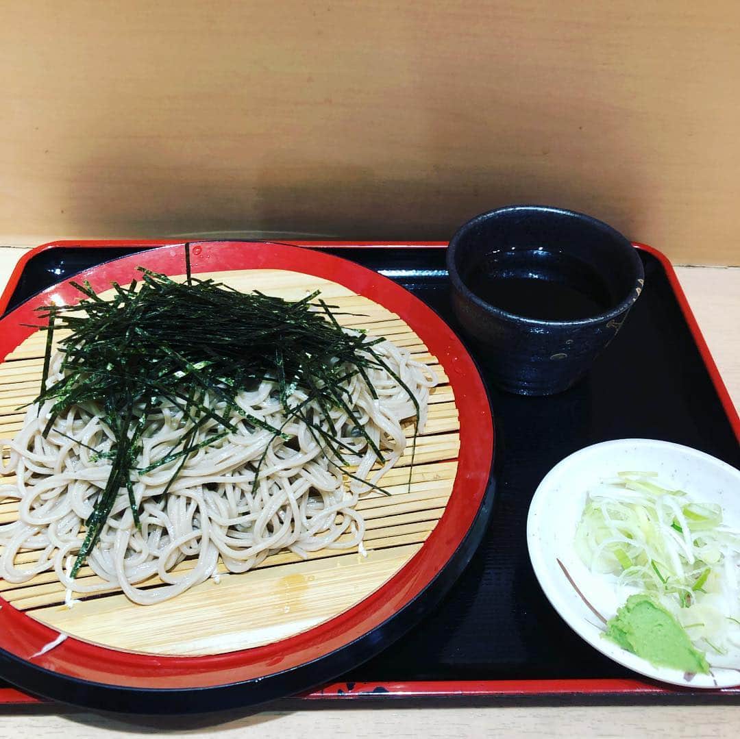 のインスタグラム：「#半蔵門#17時からざる蕎麦#マッサージ#18時週刊スパ#19時週刊ポスト#取材疲れ#花粉症酷い#21時金曜日バラいろダンディ生放送」