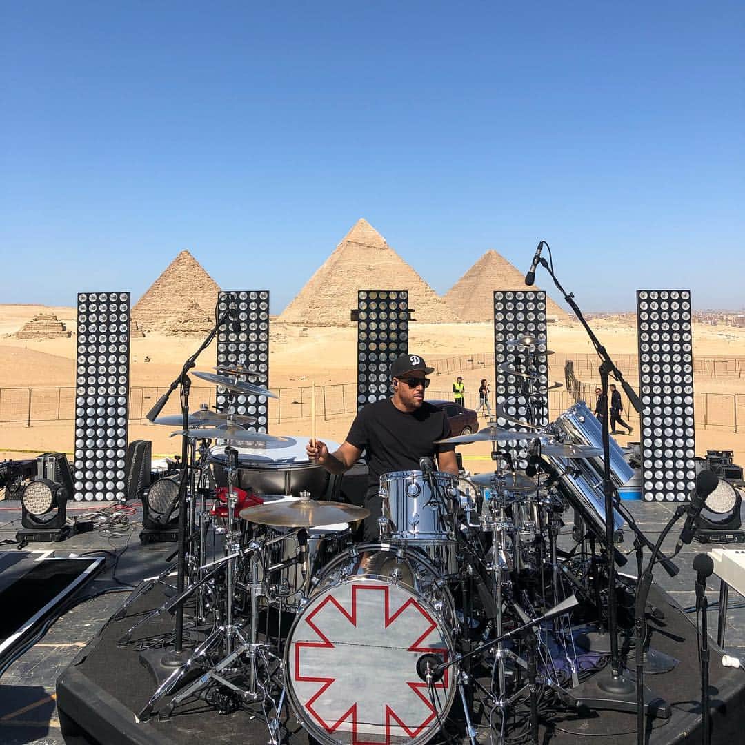 Red Hot Chili Peppersさんのインスタグラム写真 - (Red Hot Chili PeppersInstagram)「🥁」3月15日 20時29分 - chilipeppers
