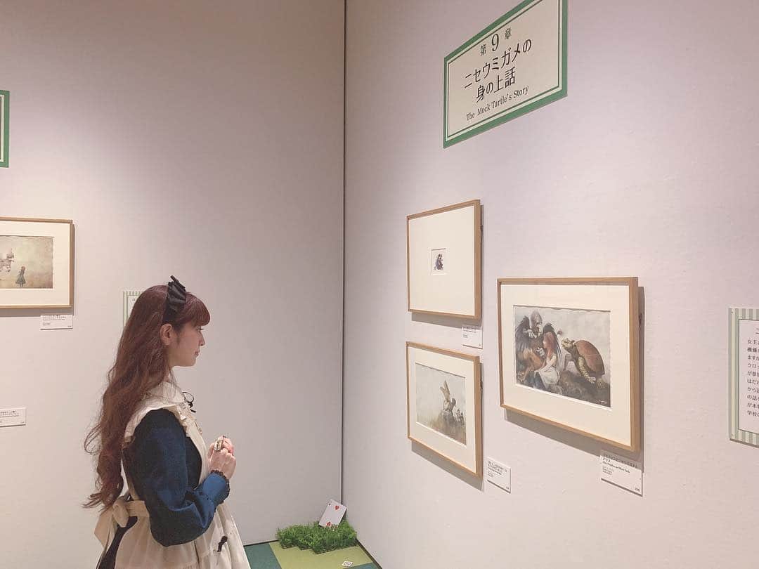 青木美沙子さんのインスタグラム写真 - (青木美沙子Instagram)「#不思議の国のアリス展 #いよいよ明日からスタート #神戸 #オフィシャルサポーター」3月15日 20時30分 - misakoaoki