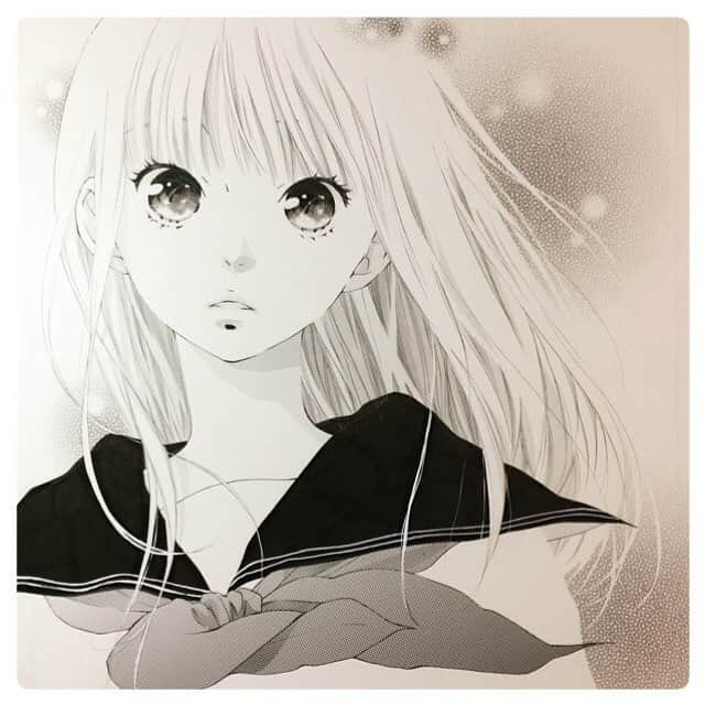 咲坂伊緒さんのインスタグラム写真 - (咲坂伊緒Instagram)「別マ4月号発売中✨ 思い、思われ、ふり、ふられ 第46話掲載です😊 よろしくどうぞ〜」3月15日 20時43分 - sakisaka10