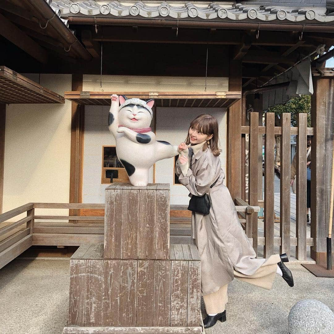 ムサシさんのインスタグラム写真 - (ムサシInstagram)「. おかげ横丁 🐈🇯🇵 真似してみたけどなんかちゃう #伊勢旅行 #おかげ横丁」3月15日 20時51分 - ___musashi.___