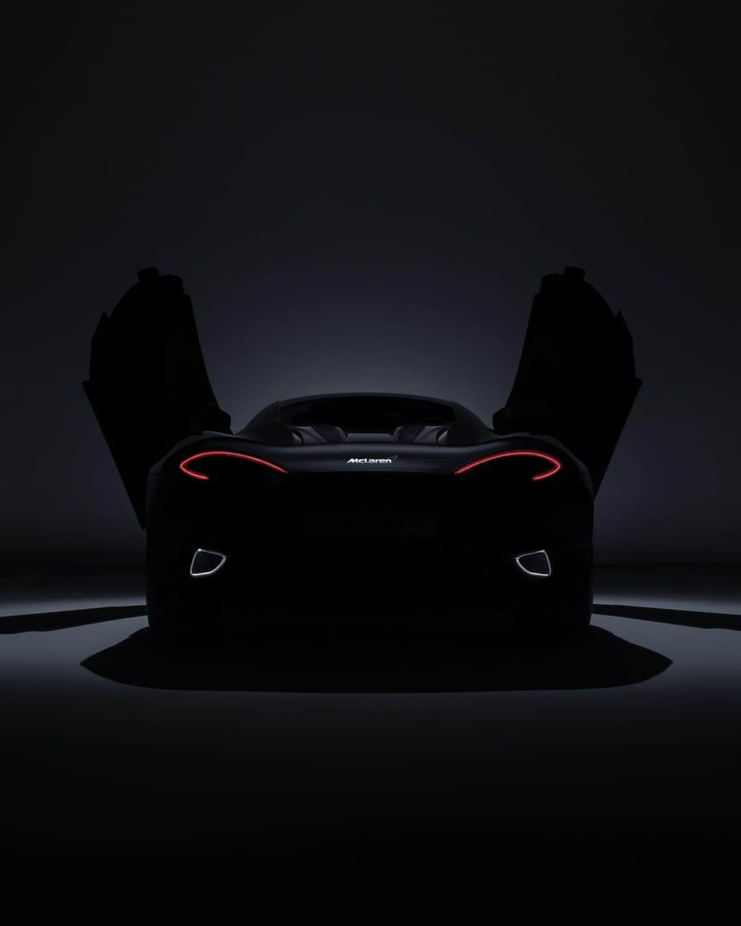 McLaren Automotiveさんのインスタグラム写真 - (McLaren AutomotiveInstagram)「Driving a McLaren is a pure, sensory experience and of all the enhancements you can make to the #SportsSeries, the #MSO Defined Titanium SuperSports Exhaust is one of the most dramatic.」3月15日 20時58分 - mclarenauto