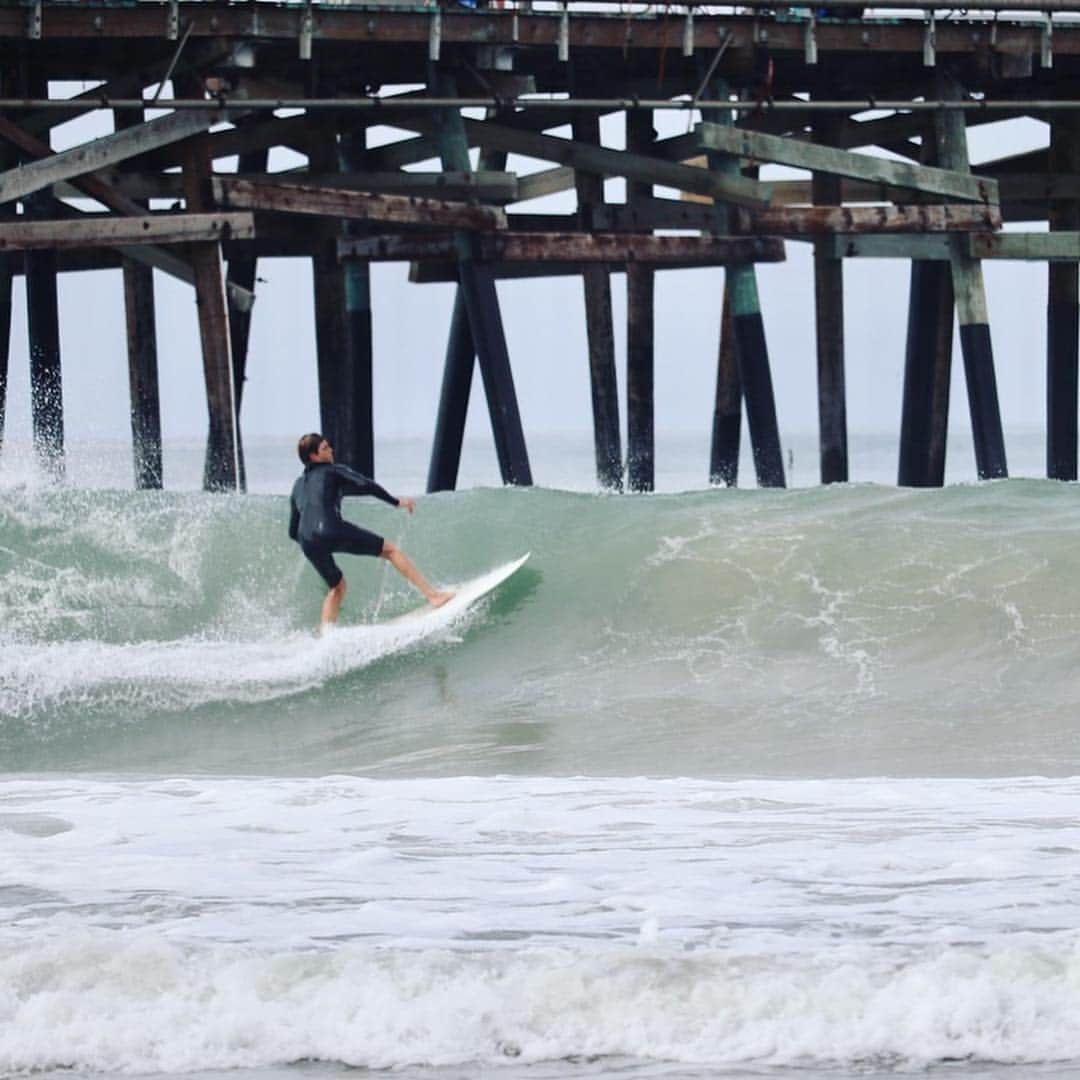 ロストさんのインスタグラム写真 - (ロストInstagram)「🙌🏻 for Friday. @_brandon___ 📸 @ciatreiser #lostsurfboards」3月16日 7時59分 - lost9193