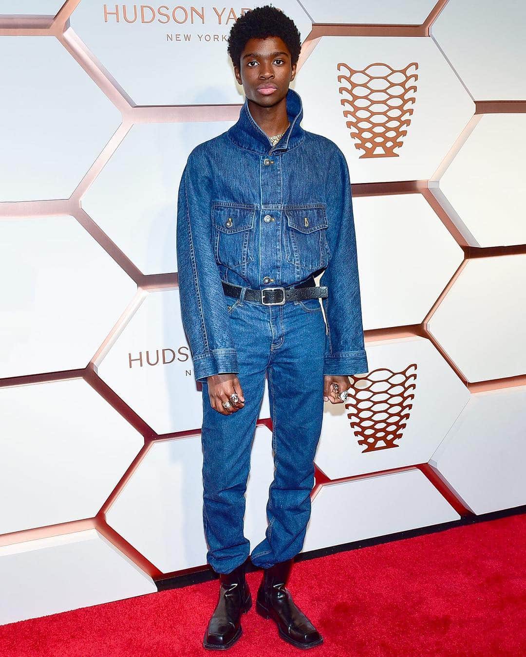 GQさんのインスタグラム写真 - (GQInstagram)「#BigFitoftheDay: OK, you don't have to be a superstar-in-the-making like @altonmason to pull off the Canadian tuxedo—but it doesn't hurt.」3月16日 7時54分 - gq