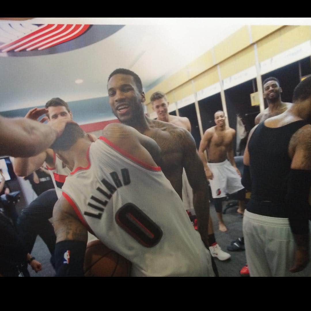 デイミアン・リラードさんのインスタグラム写真 - (デイミアン・リラードInstagram)「Big Flash back Friday... back down memory lane! Enjoy ✊🏽」3月16日 6時51分 - damianlillard