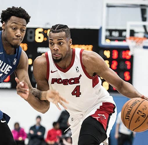 Miami HEATさんのインスタグラム写真 - (Miami HEATInstagram)「OFFICIAL: The Miami HEAT have signed guard Charles Cooke to a 10-day contract. Cooke has been assigned to the @SFSKyforce and will be available for Friday's game against the Salt Lake City Stars. [Link in bio for more information]」3月16日 7時42分 - miamiheat