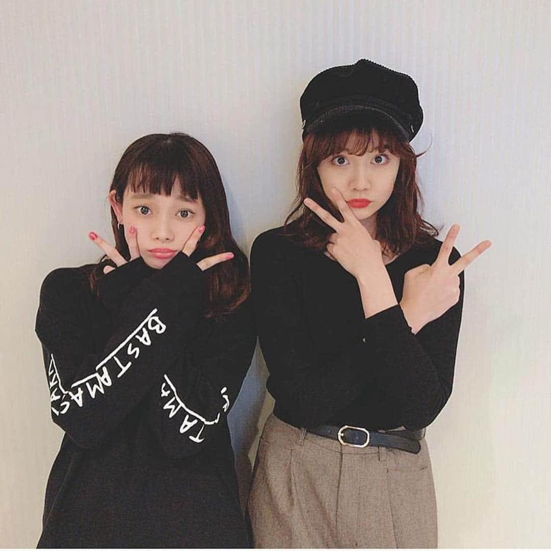 DROP...vintage select shopさんのインスタグラム写真 - (DROP...vintage select shopInstagram)「明日 3/16 DROP店内でフリマ開催🍓🍓🍓 １３時から１７時までです。 １７時からは通常営業です。 この三組です。 遊びにきてください👯‍♀️💃 #村田倫子 #荒井愛花 #tokyo_drop DMへお問い合わせ宜しくお願い致します」3月15日 23時33分 - tokyo_drop