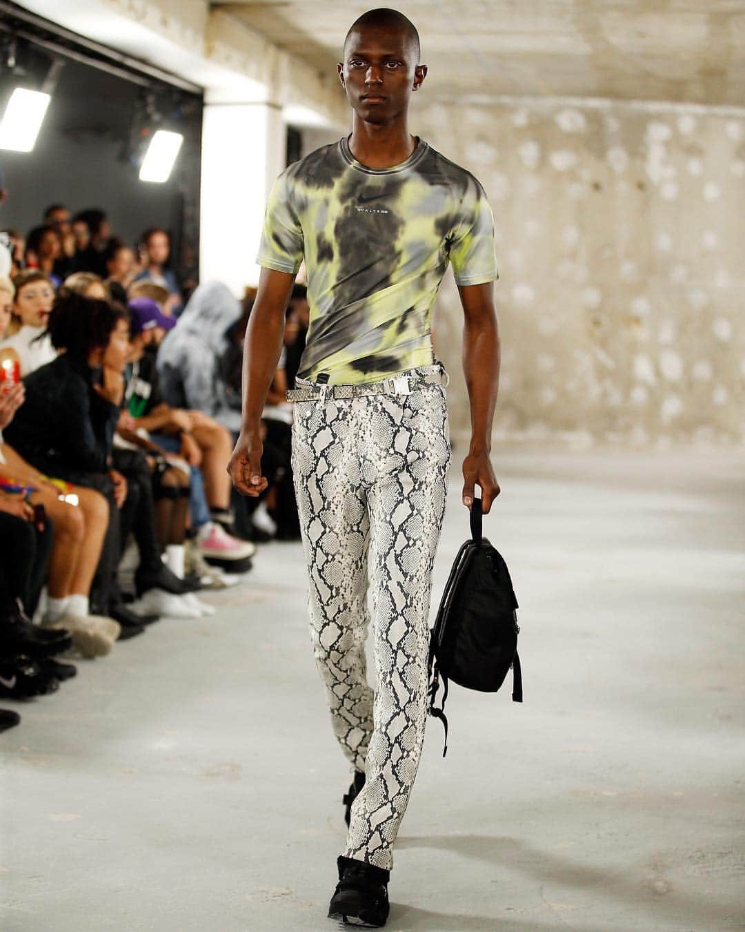 GQさんのインスタグラム写真 - (GQInstagram)「Athleisure has finally gone high fashion. See the fashion labels upgrading the world of sweats at the link in bio.」3月16日 0時02分 - gq