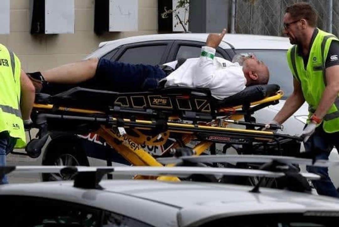 リヤド・マフレズのインスタグラム：「Inna lilahi wa inaa ilaihi raji’un  PRAY FOR NEW ZEALAND」