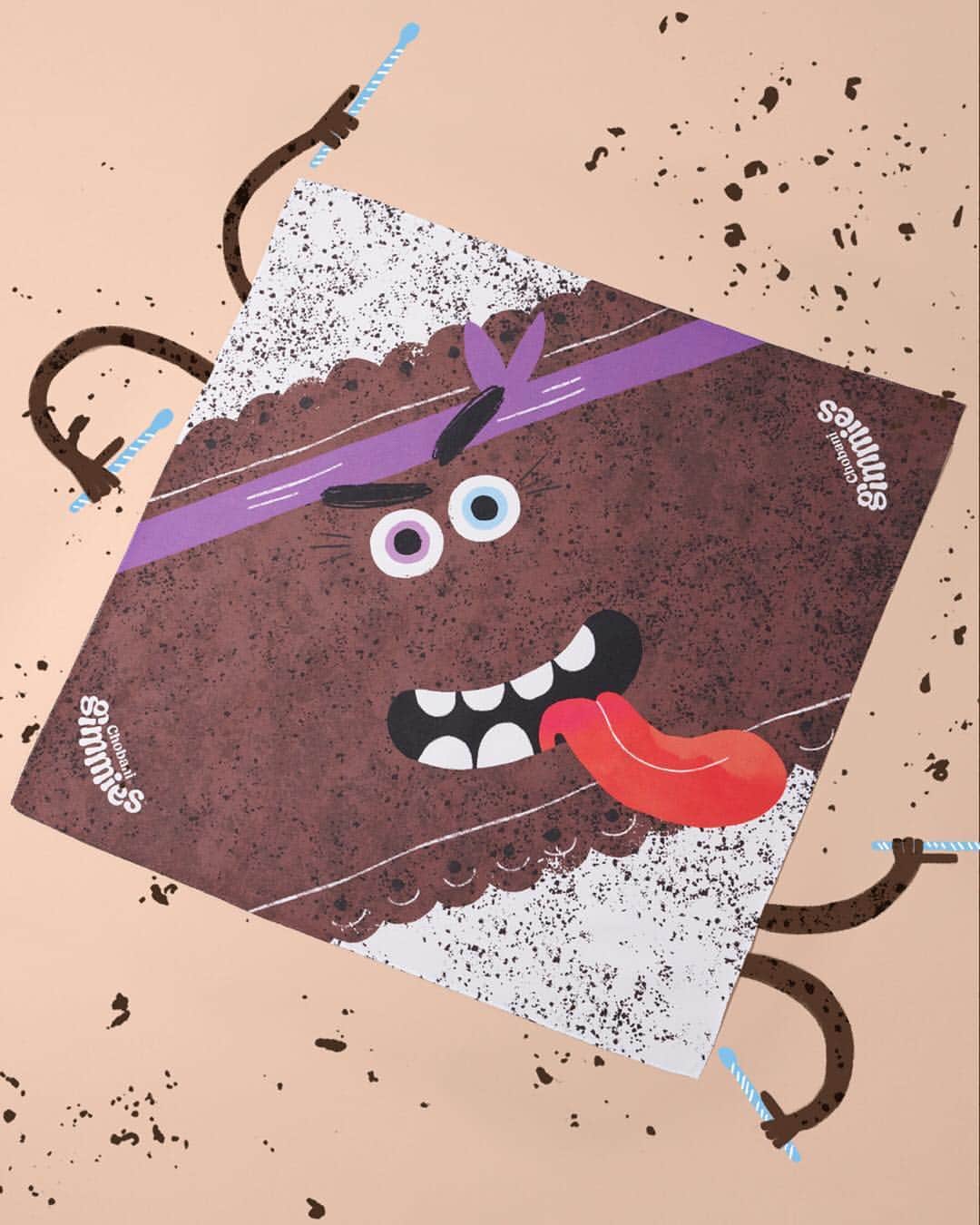 Chobaniさんのインスタグラム写真 - (ChobaniInstagram)「**This item is no longer available** Gimmies Swag Drop DAY 12! Today, we're dropping our Cookies & Cream Crush Bandana! 100% inspired by cookies, 100% made cool by you! Only 50 available! Be one of the first 50 entrants on Friday, March 15th to win our Cookies & Cream Crush bandana. Link in bio!」3月16日 0時52分 - chobani