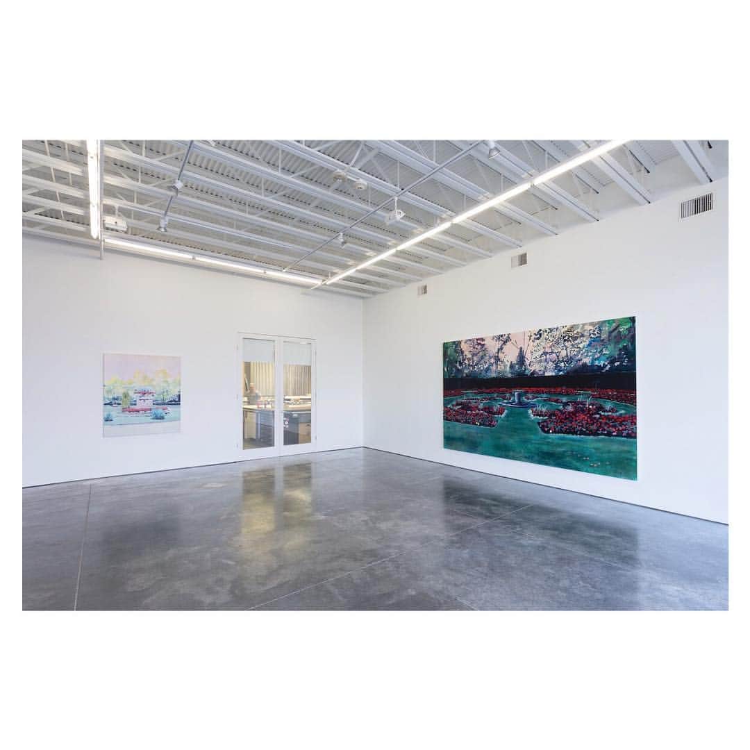 Robert Bingamanのインスタグラム：「“Memorial”, 2016 @hawcontemporary」