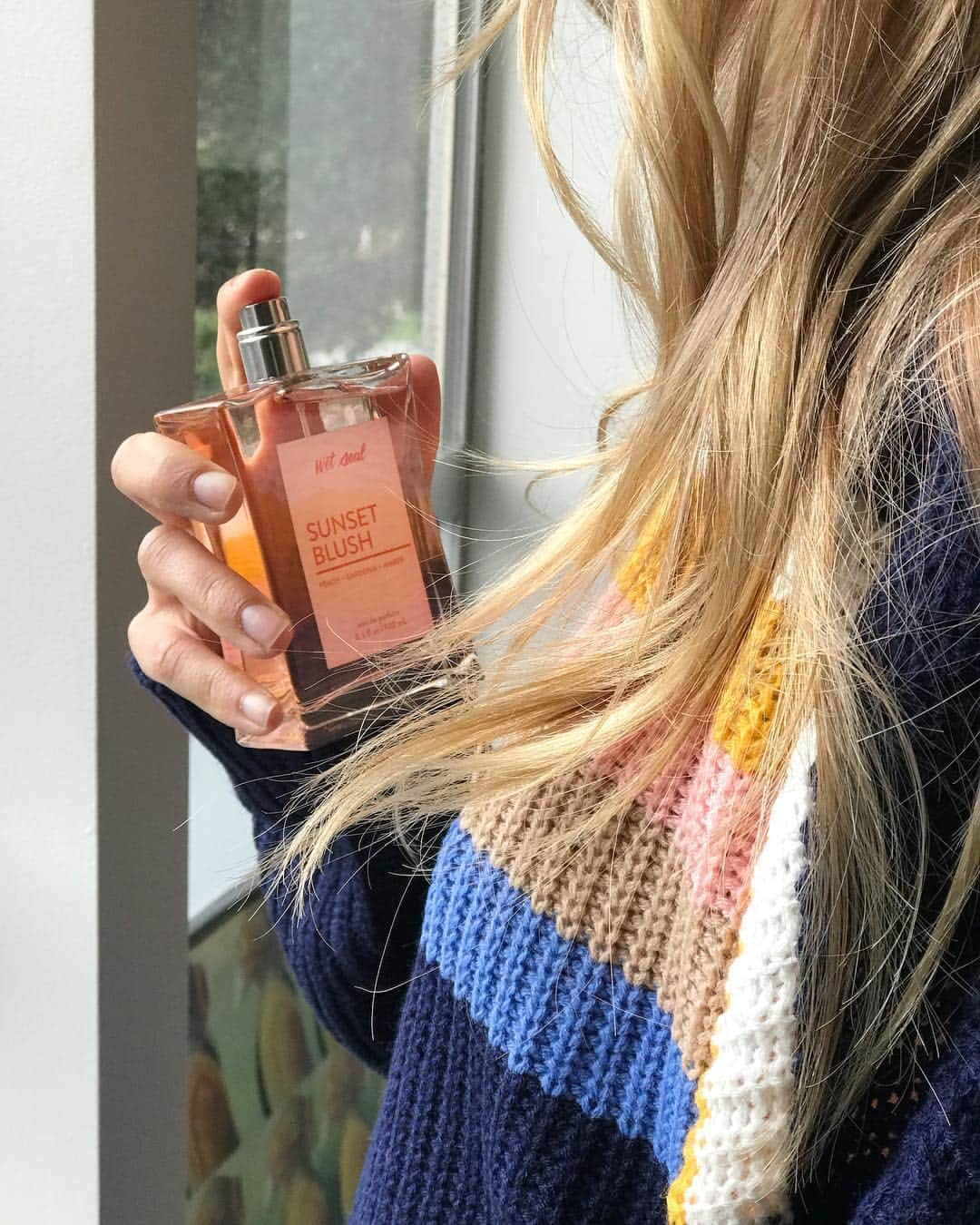 Wet Sealさんのインスタグラム写真 - (Wet SealInstagram)「Signature scent 🌸 Sunset Blush will be your new fave!」3月16日 1時47分 - wetseal