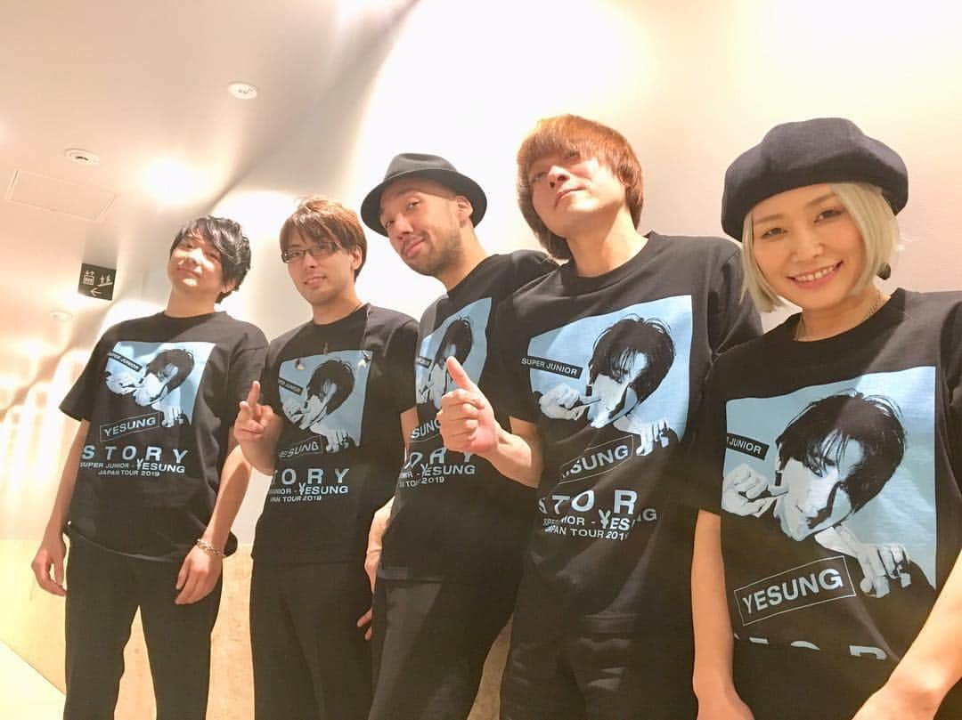 若森さちこさんのインスタグラム写真 - (若森さちこInstagram)「superjunior-yesung special live Y’s STORY 最終公演まで駆け抜けました！  ステージ上から皆さんの幸せそうな顔を見ると、こちらまで幸せな気分に。そんな中で演奏できるなんてサイコーです。ありがとうございました😊  #superjunior  #yesung  #percussion」3月16日 1時54分 - pistachico