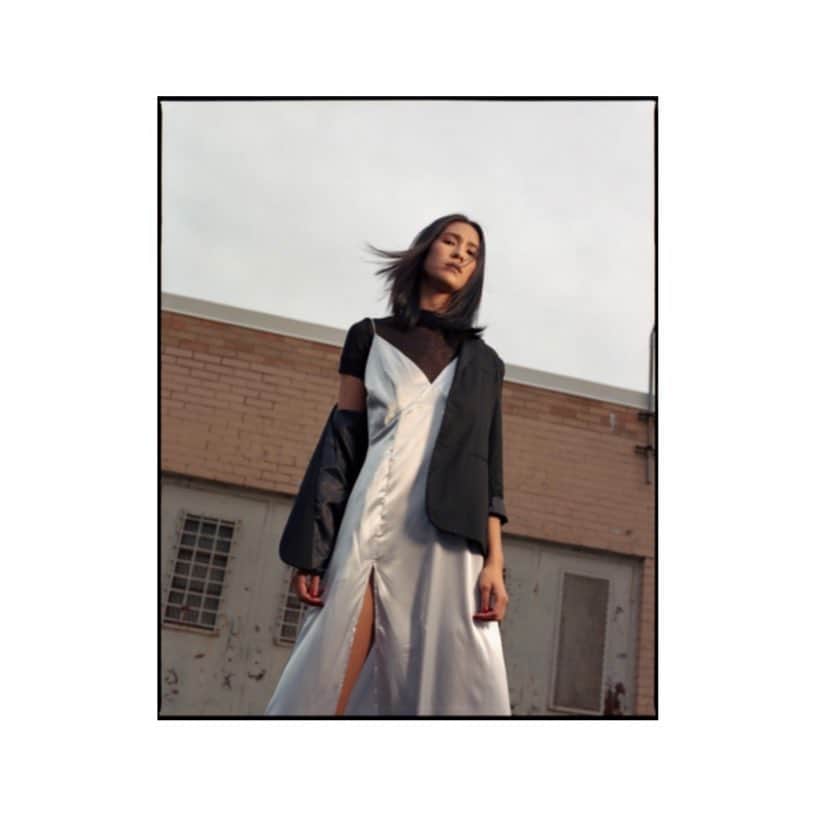 金原杏奈のインスタグラム：「@pictonmag ⚡️🖤⚡️」