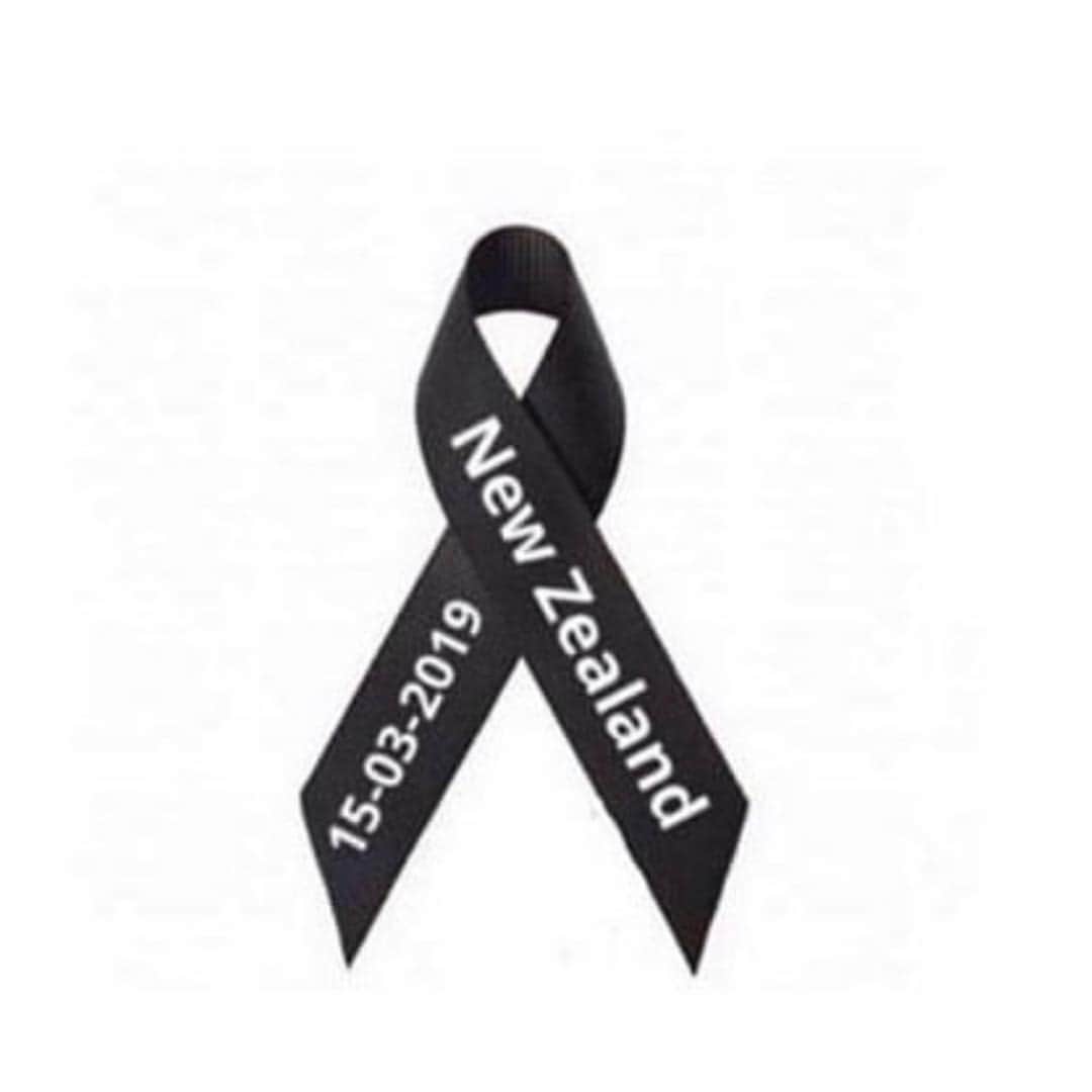 オーレリアン・シェジュのインスタグラム：「🇦🇺🙏🏽RIP #newzealand」