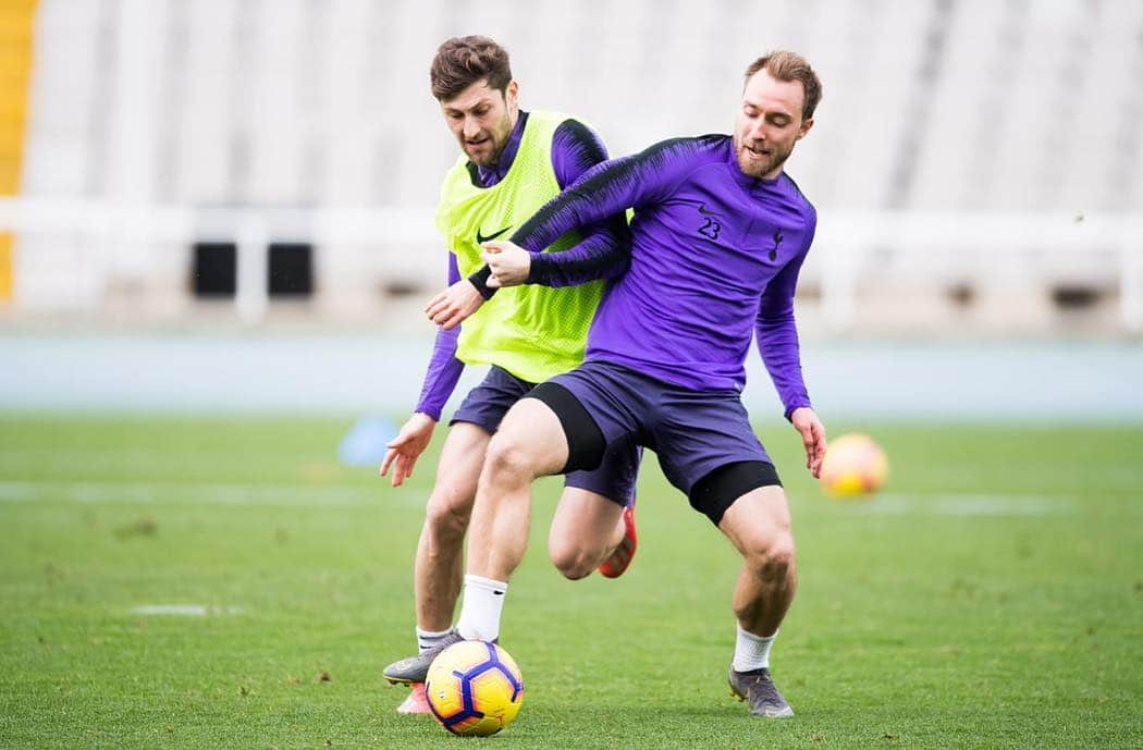 ベン・デイヴィスさんのインスタグラム写真 - (ベン・デイヴィスInstagram)「Great week training in Barcelona with the lads #COYS」3月16日 5時47分 - bendavies33