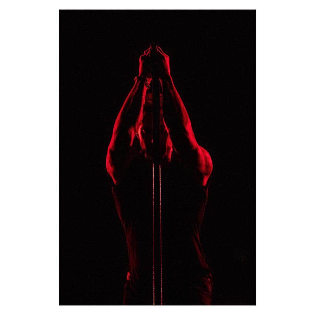 Maroon 5さんのインスタグラム写真 - (Maroon 5Instagram)「MACAU • 🚀 • 3.3.2019 #REDPILLBLUESTOUR 📸 @bootswallace」3月16日 5時54分 - maroon5