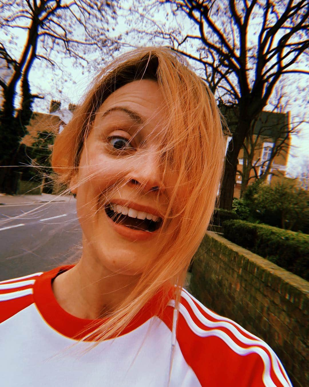 ファーン・コットンさんのインスタグラム写真 - (ファーン・コットンInstagram)「Couldn’t be arsed before but glad I did. #rundone」3月16日 17時13分 - fearnecotton