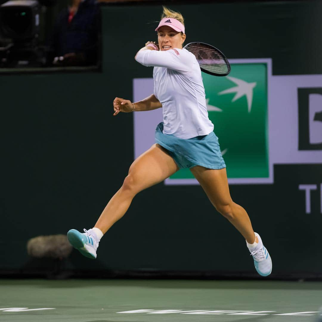 WTA（女子テニス協会）さんのインスタグラム写真 - (WTA（女子テニス協会）Instagram)「➡️ First @bnpparibasopen final 🙌👏 @angie.kerber」3月16日 15時58分 - wta