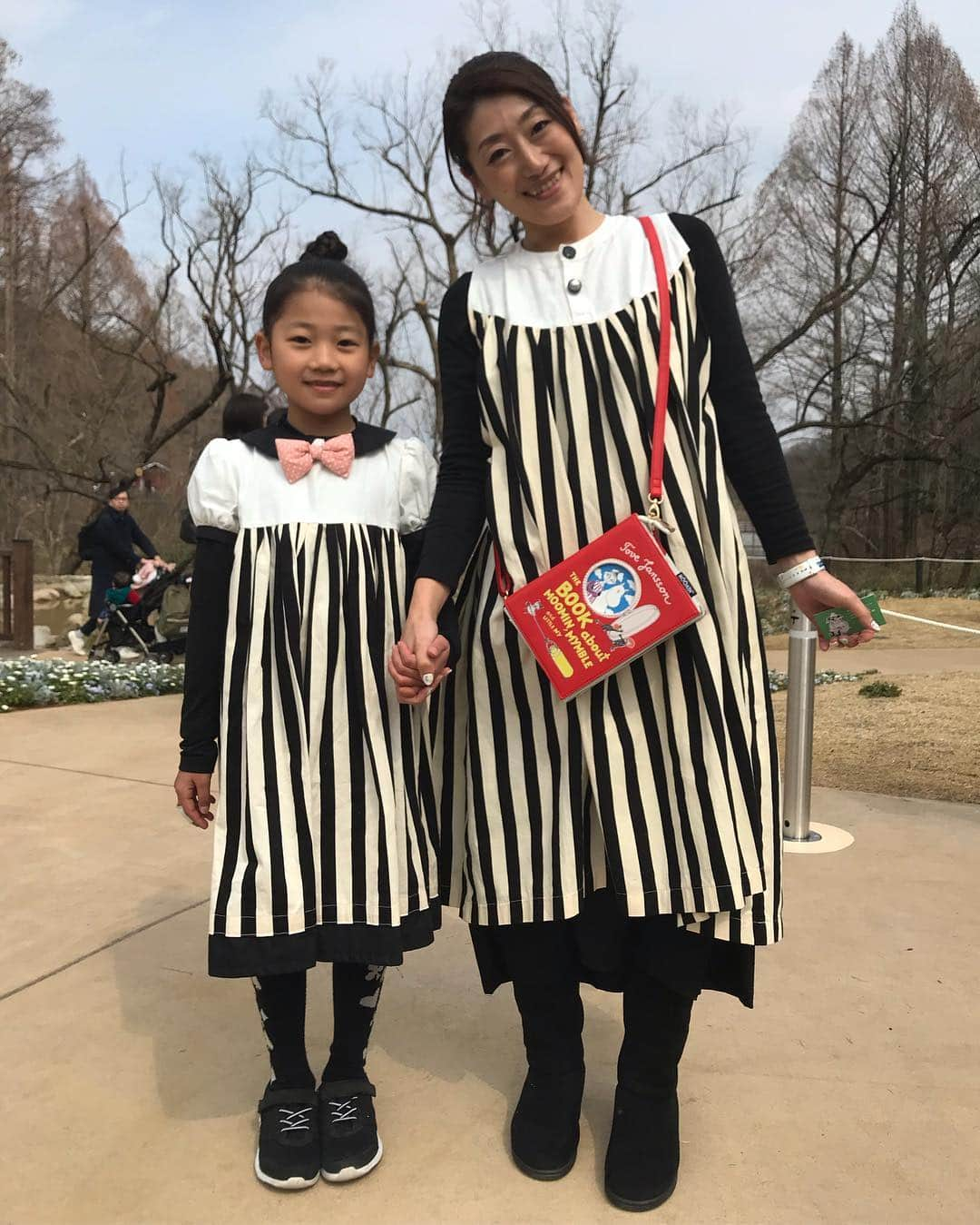 ムーミンさんのインスタグラム写真 - (ムーミンInstagram)「Welcome to Moominvalley Park✨ Today was the grand opening and we met a lot of adorable Moomin fans🥰😍 Swipe for more pictures!👉 #moomin #moominvalleypark #moominvalley #cosplay #mymoomin #moominofficial #ムーミン #メッツァ #ムーミン谷 #メッツァビレッジ」3月16日 16時44分 - moominofficial