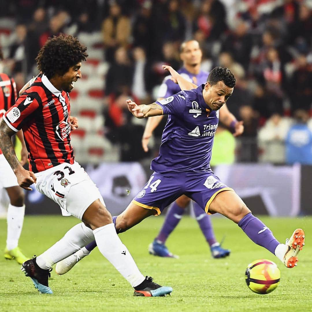 リーグ・アンさんのインスタグラム写真 - (リーグ・アンInstagram)「Toulouse arrache un point ! 👊 . @ogcnice 🆚 @toulousefc (1-1) . #Nice #OGCN #Toulouse #TFC」3月16日 8時12分 - ligue1ubereats