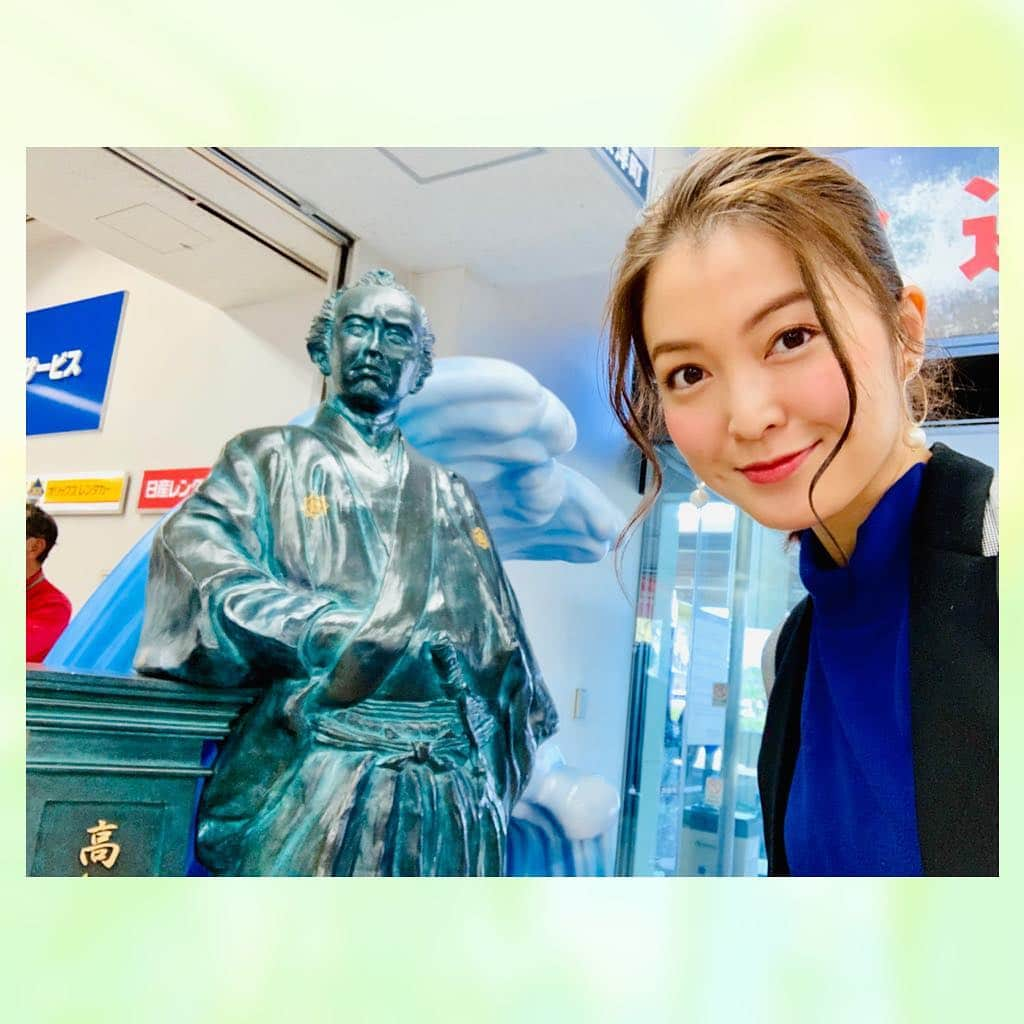 福田典子さんのインスタグラム写真 - (福田典子Instagram)「おはようございます🌞 . ヨコハマタイヤゴルフトーナメントPRGRレディスカップ2019 . 3月16日（土）、17日（日）午後4時からテレビ東京&BSテレ東で放送です！ . 開幕第2戦！ 刻々と変わる風向きや強さを読み取ってコースを攻略しなければいけないこの大会。今年もプレーオフとなるのでしょうか…！ . ぜひご覧ください💁‍♀️💓 . https://www.tv-tokyo.co.jp/prgrladies2019/ . . . #モヤさま以来の #高知 #高知龍馬空港 #ぜよ #ぜよ言いたくなるぜよ #ヨコハマタイヤPRGRレディス #ぜひ見てほしいぜよ #ゴルフ #golf #sports #スポーツ観戦 #スポーツ中継 #歴史 #日本史 #ゴルフ場 #ゴルフ女子 #高知県」3月16日 8時34分 - norikofukuda212