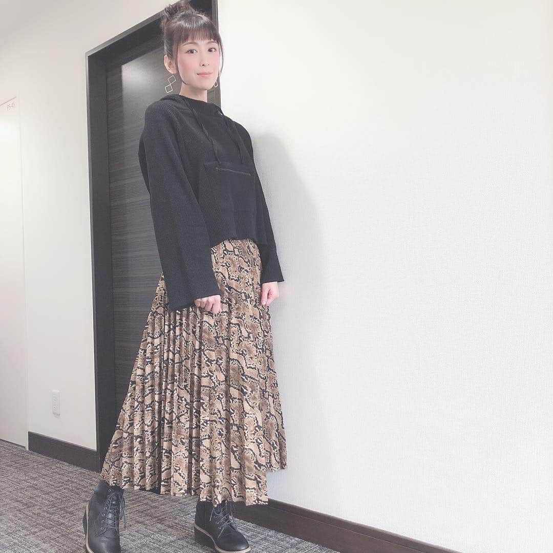 雛形あきこさんのインスタグラム写真 - (雛形あきこInstagram)「お洋服 #ameri」3月16日 10時03分 - akiko_hinagata