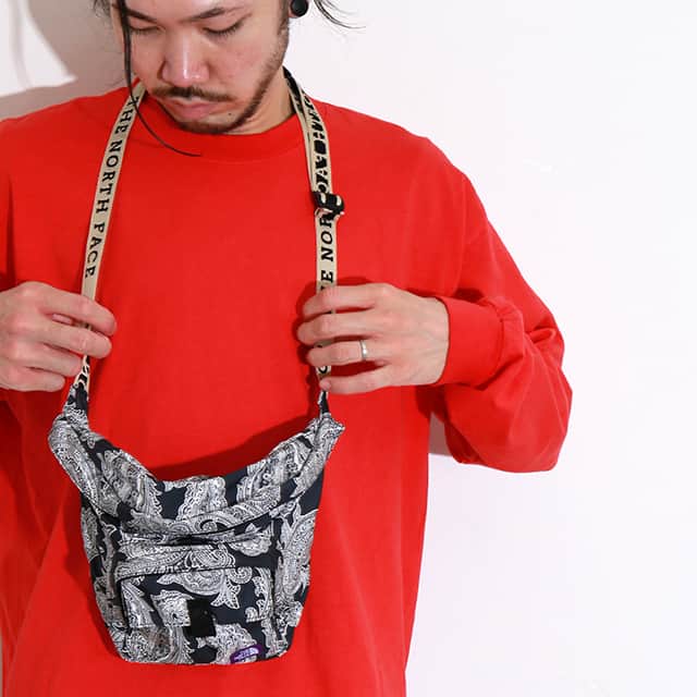 のインスタグラム：「【 PRE-ORDER 】 " THE NORTH FACE PURPLE LABEL × JOURNAL STANDARD " . 生地から企画して作り上げたJSエクスクルーシブモデル。 . 公式通販ベイクルーズストアでは先行予約を承っております。 . ¥7,900+tax　No.19092610011210 . . @thenorthface.purplelabel . . #ジャーナルスタンダード #journalstandard  #baycrews #2019SS #thenorthfacepurplelabel #exclusive #fashion」