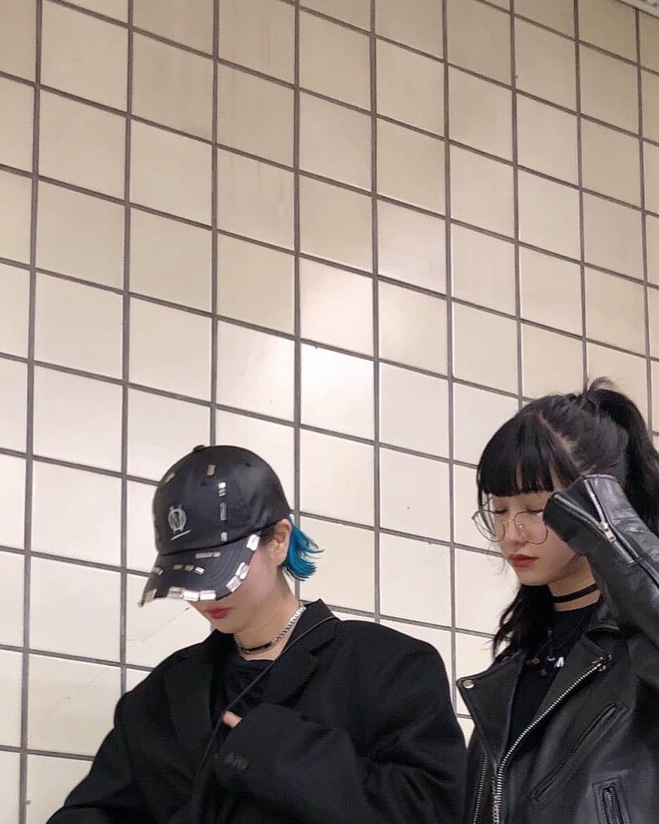 北澤舞悠（まゆちる）のインスタグラム：「あれ私寝てる？？」