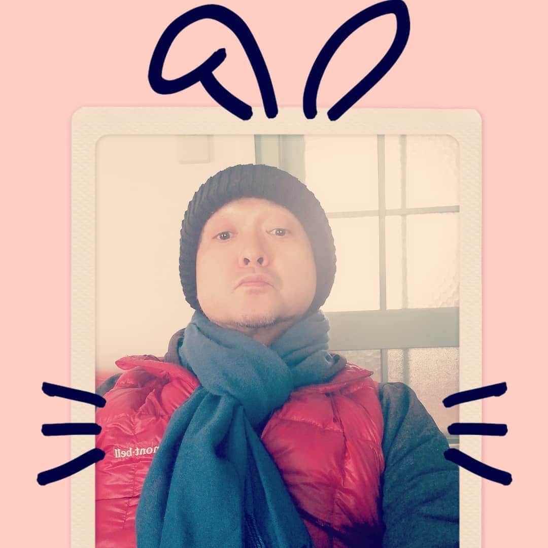 松本隆博のインスタグラム：「。 みなおは～ 今日も都内飛び回って 参ります♪。 人生遊歩道～ ヽ(^o^)丿 .:＊・゜♪。.:＊・゜ ♪。.:＊・゜」