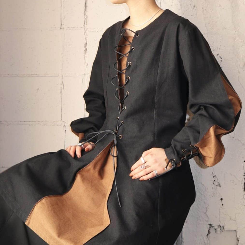 吉祥寺 古着屋 Orfeoさんのインスタグラム写真 - (吉祥寺 古着屋 OrfeoInstagram)「Vintage Lace Up Tops  #Orfeo #Kichijoji #Tokyo #vintage #used #fashion #coodinate #outfits  掲載商品のお問い合わせはメールにて承っております。コメント、DMでのお問い合わせは受け付けておりませんのでご了承ください。」3月16日 11時28分 - orfeokichijoji