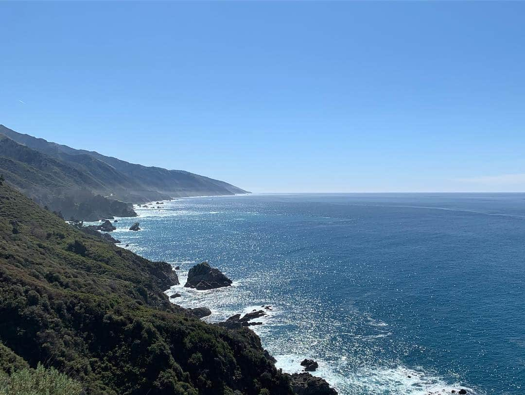 カミ・モローネさんのインスタグラム写真 - (カミ・モローネInstagram)「First timer #bigsur 🌲」3月16日 12時20分 - camilamorrone