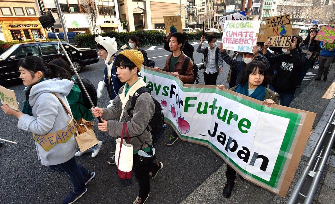 The Japan Timesさんのインスタグラム写真 - (The Japan TimesInstagram)「Participants in a rally calling for action on climate change — part of a worldwide "global strike" campaign — hold up signs on Friday in Tokyo's Shibuya Ward. About 80 people took part in the Tokyo event. The protests were inspired by Swedish teen activist Greta Thunberg, who camped out in front of Parliament in Stockholm last year to demand action from world leaders on global warming. (@miura.yoshiaki photos) . . . . . . #Japan #Tokyo #FridaysForFuture #ClimateStrike #schoolstrike4climate」3月16日 12時51分 - thejapantimes