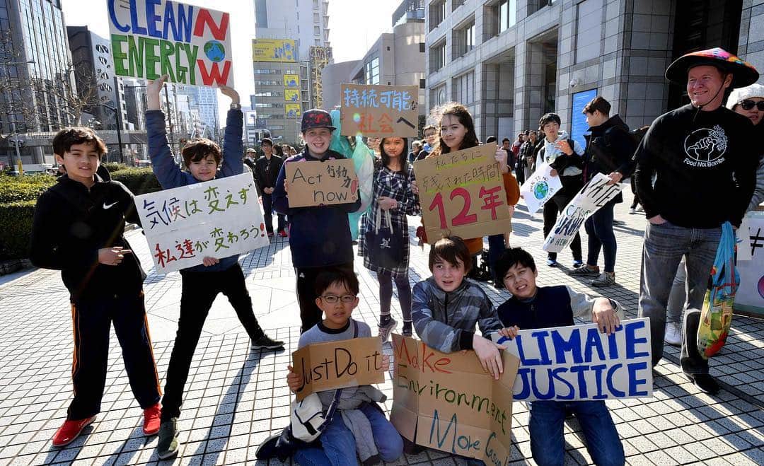 The Japan Timesさんのインスタグラム写真 - (The Japan TimesInstagram)「Participants in a rally calling for action on climate change — part of a worldwide "global strike" campaign — hold up signs on Friday in Tokyo's Shibuya Ward. About 80 people took part in the Tokyo event. The protests were inspired by Swedish teen activist Greta Thunberg, who camped out in front of Parliament in Stockholm last year to demand action from world leaders on global warming. (@miura.yoshiaki photos) . . . . . . #Japan #Tokyo #FridaysForFuture #ClimateStrike #schoolstrike4climate」3月16日 12時51分 - thejapantimes