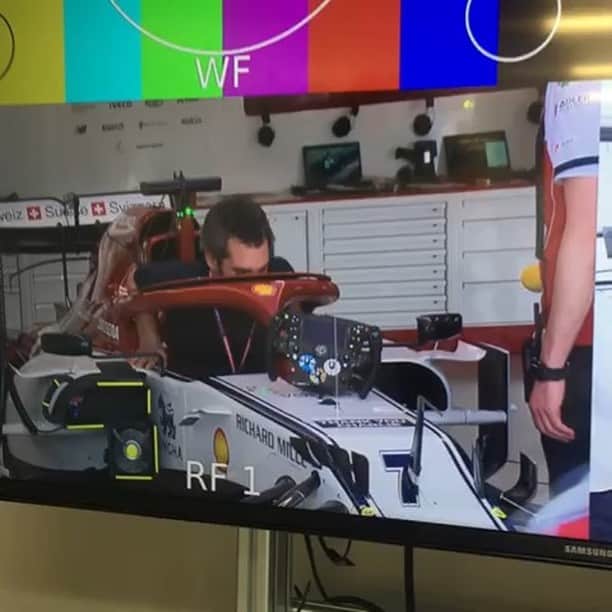 のインスタグラム：「Breaking news.... seat fit @sauberf1team waiting for my comeback. Is it gone happen this weekend or later ? Is it for the young driver test ? We will see」